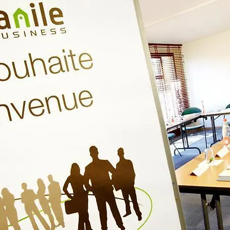 Sud Parc Des Expositions Otel